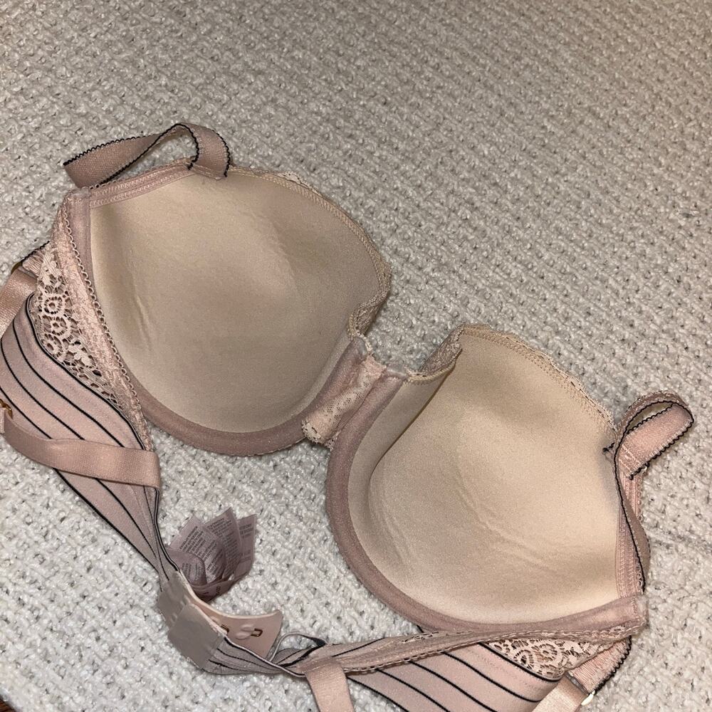 Stella McCartney Floral Lace Underwire Lightly Padded Bra In Pink Size 36C (F) - Picture 8 of 9